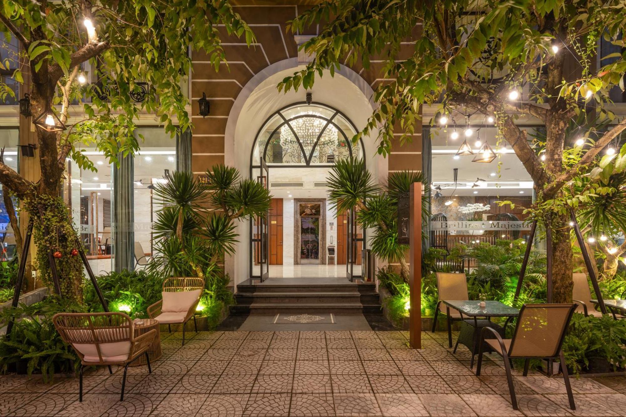 Brilliant Majestic Hotel Da Nang Exterior foto
